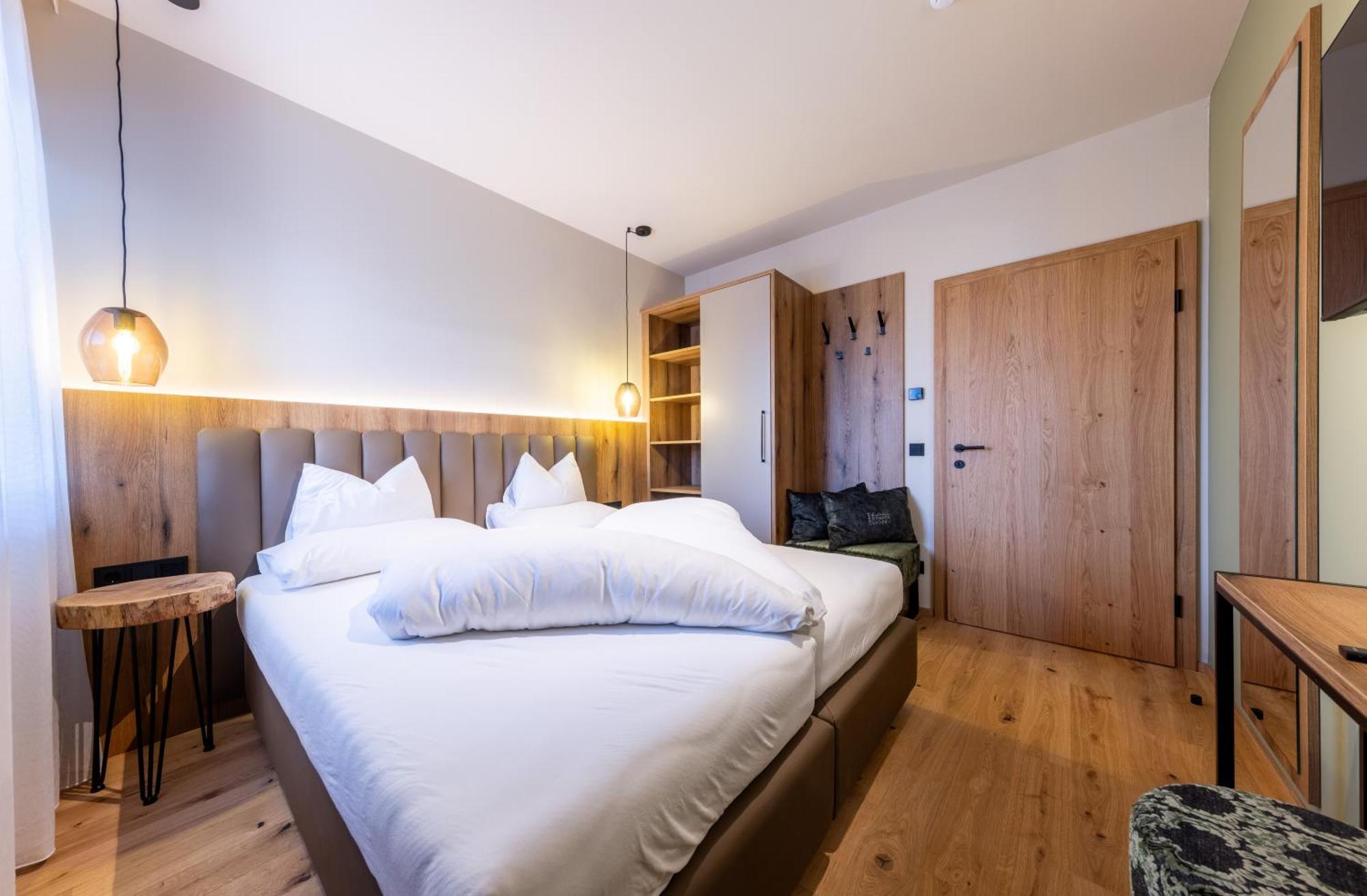 Hoeflehner Premium Gumpen Lodge Haus im Ennstal Luaran gambar