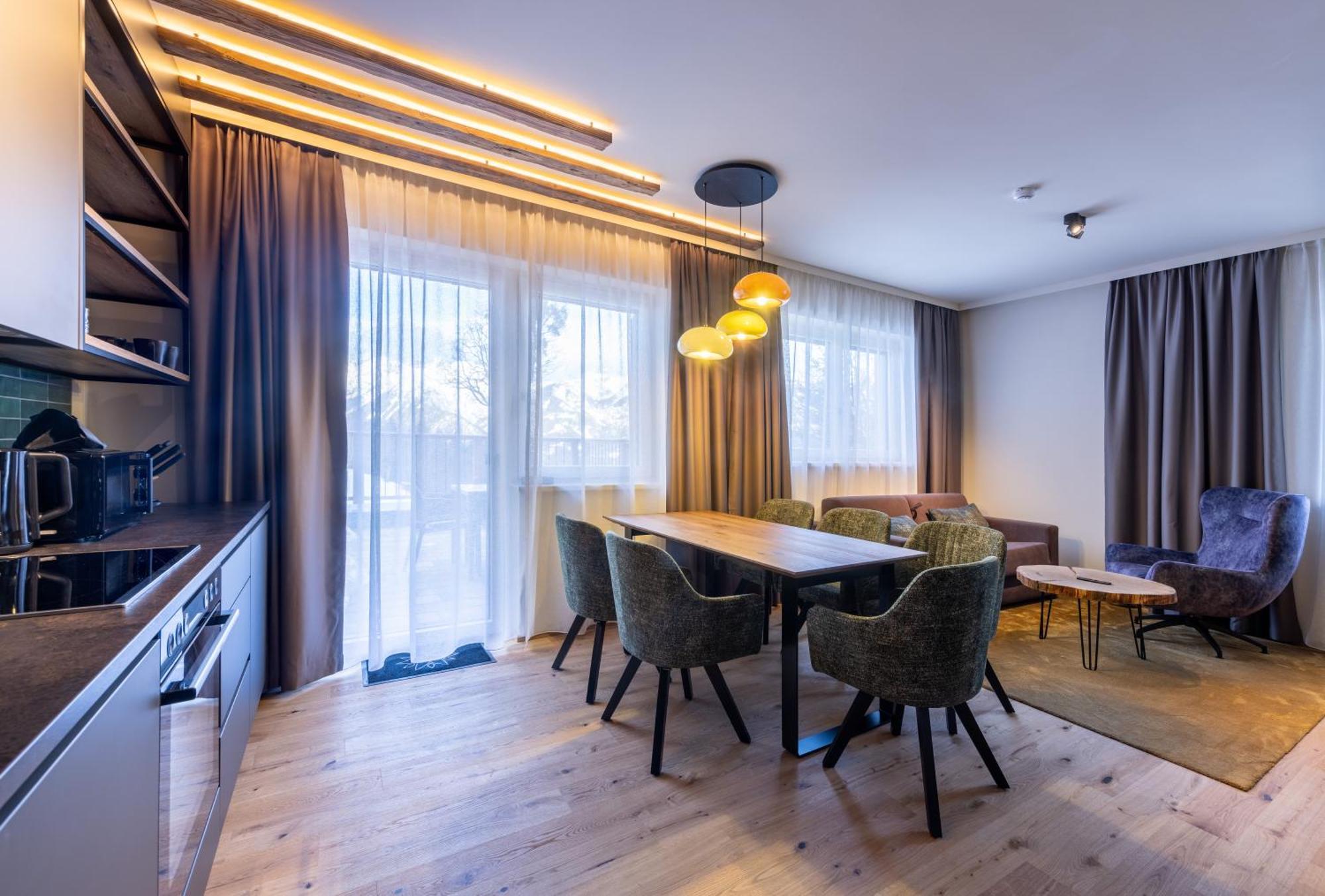 Hoeflehner Premium Gumpen Lodge Haus im Ennstal Luaran gambar